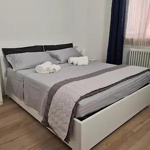 Lu.na Apartamento