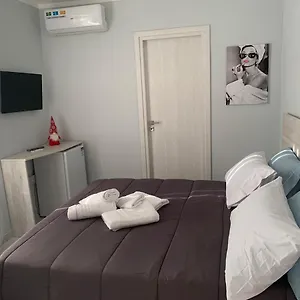 https://fortunatos-home.hotels-amalfi.com