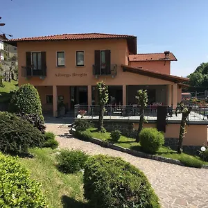 https://albergo-breglia.it-lombardy.com
